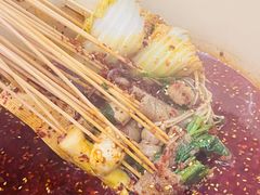 -拈签一笑黄牛肉辣卤串串