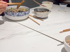 -镇南锅盖面馆(解放路店)