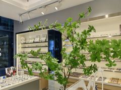 -视野联行眼镜·蔡司·尼康·豪雅·依视路(青浦宝龙店)