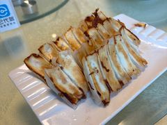 皮皮虾锅贴-奥华餐厅·老张记(台基厂店)