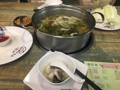 -新记印象酸菜鱼馆(天阳亲子广场店)