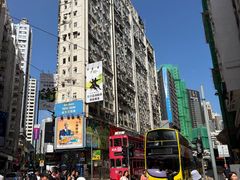 -东荟城名店仓