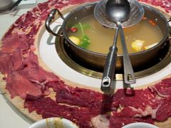-牛人日志·鲜牛肉骨汤火锅(万科里瑧店)