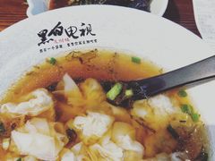 -黑白电视长沙小吃(美林M·LIVE天地东座店)