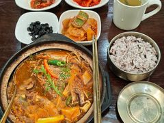 -釜山豚骨汤饭(芝罘万达广场店)