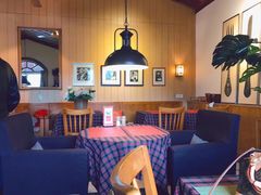 -小世界西餐厅(建国门店)