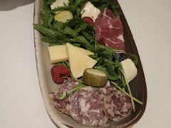 -斯普汇生蚝牛排馆(中骏世界城店)