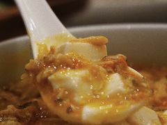 蟹粉豆腐-新光酒家·河豚·海鲜·蟹料理(浦东店)