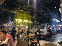 -食通天美食广场(华润万象城店)