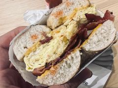 -Bagel Camp爵士贝果店