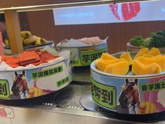 -龍歌自助小火锅(市南金茂湾店)