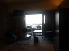 -上海滴水湖皇冠假日酒店