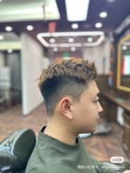 -贝勒爷专业男发