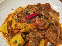 -LESCEDARS Brasserie Bistro香柏树