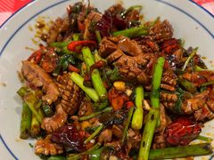 -荆九爷爆炒桥头三嫩(云南北路店)