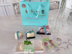 -童话味蕾千层榴莲蛋糕店(西安路店)