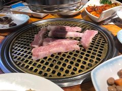 -唯成•韩国炭火烤肉 유성고기