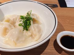 整只虾仁钟水饺-新太二·鲜料川菜(晶耀前滩店)