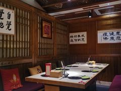 -一叶一世界•素食餐厅(环球中心店)