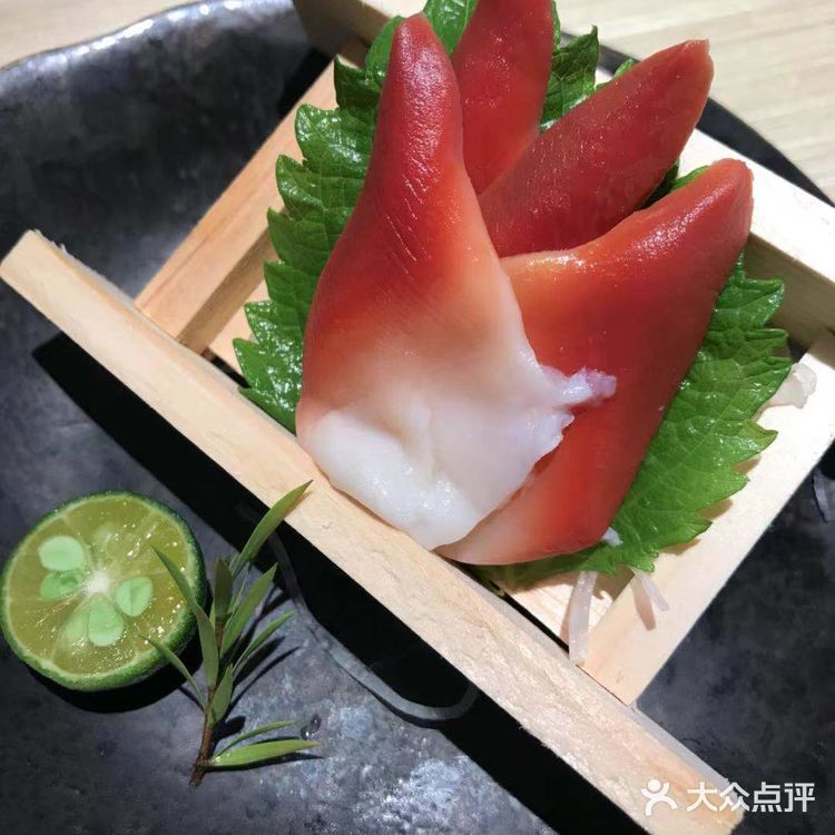 闺蜜小聚就选这家大虎寿司呀！