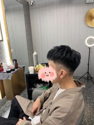 -即型男士理发工作室