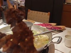 -左庭右院鲜牛肉火锅(环球港店)