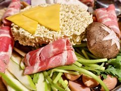 -恩你小木屋·韩式料理(假日广场店)