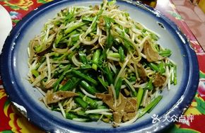 Pork Liver Stir-fried with Bean Sprouts