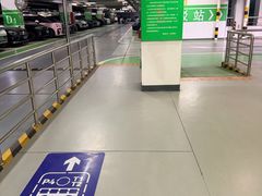 -浦东机场p4停车场