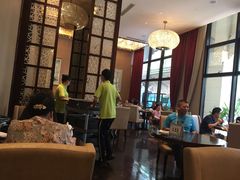 -广州富力空港假日酒店