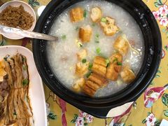 艇仔粥-芳姨广东砂锅粥(张庄路店)