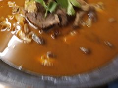 -霄汉牛三鲜湖北砂锅菜(万松园2店)