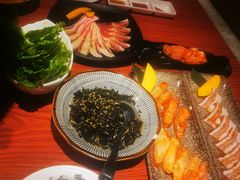 -山之屋炭火烧肉·生啤畅饮(大朗万科中央公园店)