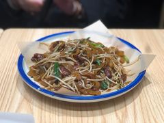 传统干炒牛河-荔银肠粉·非遗手藝(夫子庙店)