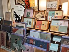 -邊城書店