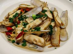 葱油蛏子-涌觅名灶·本地海鲜宁波菜(财富广场店)