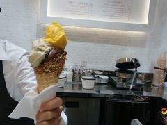 -VENCHI 闻绮(上海佛罗伦萨小镇店)