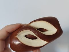 -Dough&Joe团憩(瑞虹天地月亮湾店)