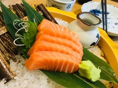 三文鱼腩刺身-早一美餐厅·EBISU(会展誉景店)