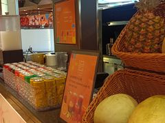 -怡咖啡海鲜自助餐厅(浦东香格里拉店)