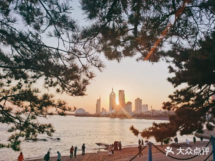 栈桥景区图片