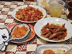 -老三样·旧食新味(绿地店)