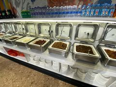 自助调料区-爱客得牛排海鲜烤肉·火锅自助(春熙路黑金好店)
