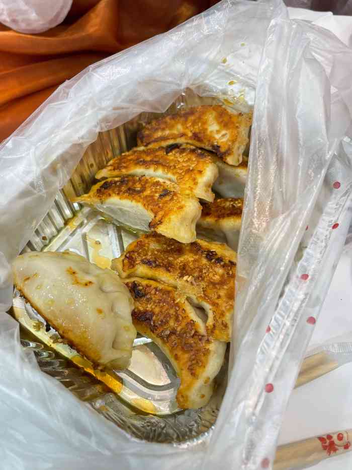 周震馄饨-"弟弟回锡经常会买来给我们吃,100元十袋."-大众点评移动版