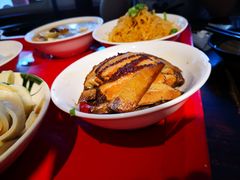 -蓝田九大碗民俗食府(蓝田店)