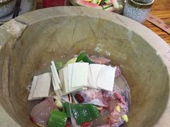 -滇香肴·云南菜蒸汽石锅鱼(云南北路店)