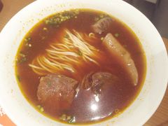 紅燒牛肉湯麵-鼎泰丰(新港中心店)