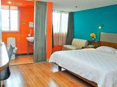 -岭南佳园连锁酒店(广州北京路步行街农讲所地铁站店)