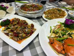 -快乐海鲜酒楼(滇池路店)