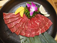 -韩烧牛中牛·甄选黑牛烤肉(黑金店)